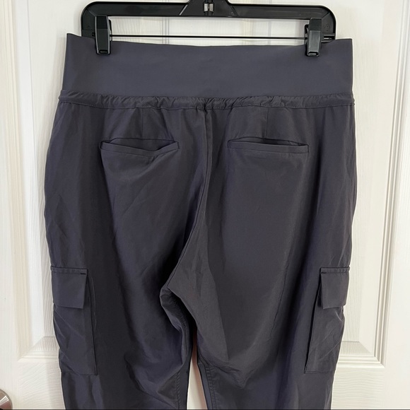 SOLD! Athleta Sutton Jogger Pants Size 10 - Picture 9 of 12